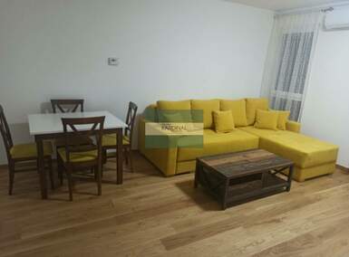 Dvoiposoban stan, Kragujevac | Izdavanje · 64m² · 600€
