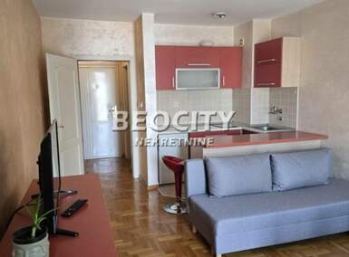 Jednosoban stan, Novi Sad - Centar | Izdavanje · 26m² · 350€