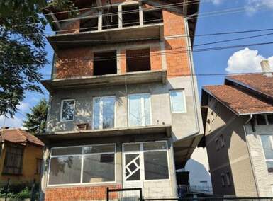 Kuća, Kragujevac | Prodaja · 650m² · 250.000€