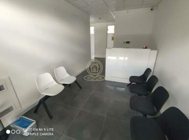 Poslovni prostor / Lokal, Beograd - Mirijevo | Izdavanje · 120m² · 1.300€