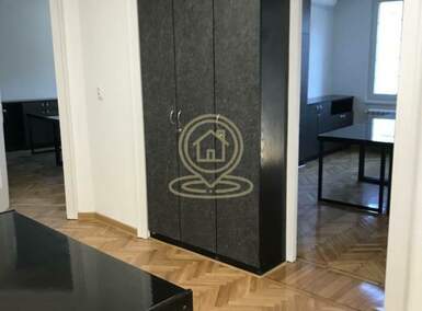 Poslovni prostor / Lokal, Beograd - Gundulićev venac | Izdavanje · 136m² · 1.300€