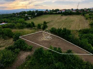 Plac, Niš - Kovanluk | Prodaja · 1059m² · 37.000€