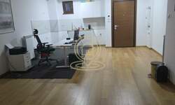 Trosoban stan, Beograd - Južni bulevar | Izdavanje · 72m² · 1.000€