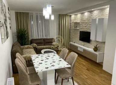 Trosoban stan, Niš - Pravni fakultet | Izdavanje · 67m² · 600€