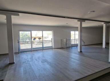 Poslovni prostor / Lokal, Novi Sad | Izdavanje · 285m² · 1.000€