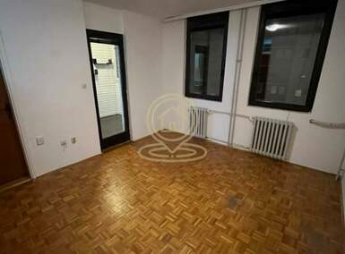 Jednoiposoban stan, Kragujevac | Prodaja · 36m² · 80.000€
