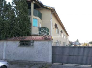 Poslovni prostor / Lokal, Pećinci - Šimanovci | Izdavanje · 1019m² · 2.800€
