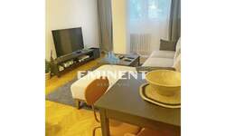 Trosoban stan, Beograd - Blok 2 | Izdavanje · 44m² · 700€