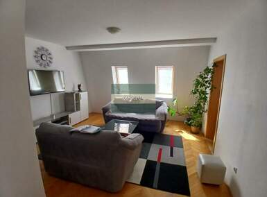 Trosoban stan, Jagodina | Prodaja · 73m² · 110.000€