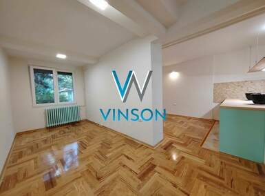 Poslovni prostor / Lokal, Novi Sad - Centar | Izdavanje · 37m² · 350€