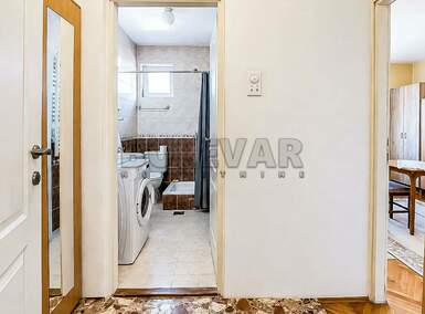 Garsonjera, Niš - Filozofski fakultet | Izdavanje · 38m² · 250€