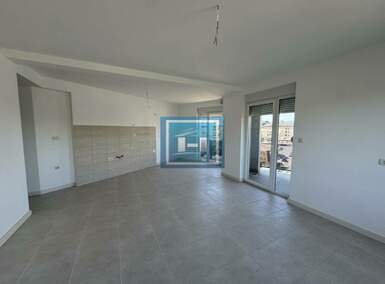 Trosoban stan, Paraćin | Prodaja · 78m² · 113.600€