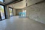Poslovni prostor / Lokal, Paraćin | Izdavanje · 215m² · 1.800€