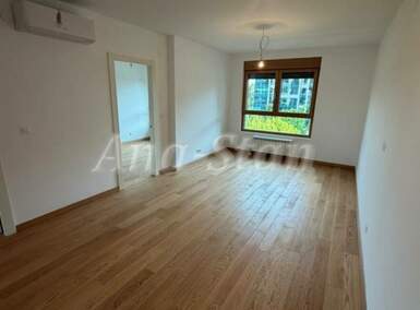 Trosoban stan, Beograd - Blok 65 | Izdavanje · 75m² · 1.600€