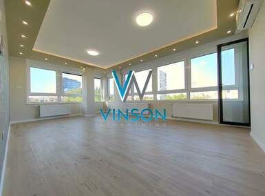 Poslovni prostor / Lokal, Novi Sad - Centar | Izdavanje · 101m² · 1.700€
