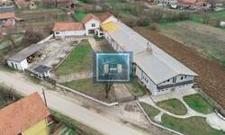 Poslovni prostor / Lokal, Varvarin - Varvarin (selo) | Prodaja · 2500m² · 350.000€