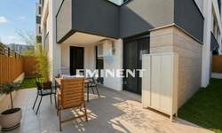 Trosoban stan, Beograd - Blok 65 | Izdavanje · 81m² · 2.200€