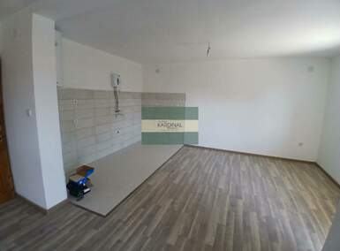 Stan, Jagodina | Prodaja · 98m² · 117.600€