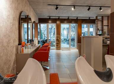 Poslovni prostor / Lokal, Beograd - Čubura | Prodaja · 140m² · 530.000€