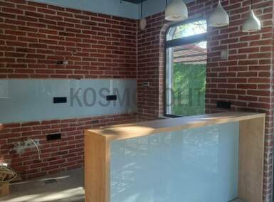 Poslovni prostor / Lokal, Beograd - Petlovo Brdo | Izdavanje · 40m² · 1.000€