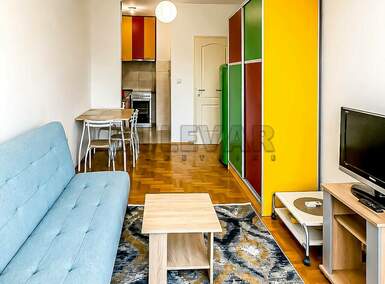 Dvosoban stan, Niš - Dom zdravlja | Izdavanje · 43m² · 350€