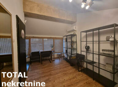 Poslovni prostor / Lokal, Novi Sad - Veterenik | Izdavanje · 30m² · 300€