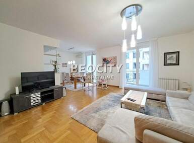 Trosoban stan, Beograd - Vračar (centar) | Izdavanje · 106m² · 1.800€