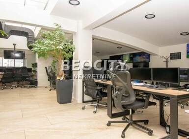Poslovni prostor / Lokal, Beograd - Vračar (centar) | Izdavanje · 734m² · 8.000€
