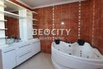 Stan, Novi Sad - Petrovaradin | Izdavanje · 180m² · 1.300€