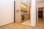 Poslovni prostor / Lokal, Beograd - Blok 7 (paviljoni) | Izdavanje · 60m² · 800€