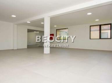 Poslovni prostor / Lokal, Beograd - Mladenovac (mesto) | Izdavanje · 166m² · 1.500€