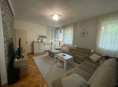Trosoban stan, Beograd - Borča III | Prodaja · 70m² · 154.000€