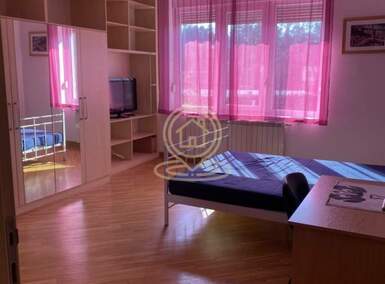 Troiposoban stan, Beograd - Tašmajdan | Izdavanje · 92m² · 1.100€