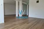 Poslovni prostor / Lokal, Novi Sad - Veternička rampa | Izdavanje · 110m² · 790€