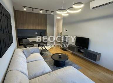 Dvosoban stan, Novi Sad - Centar | Izdavanje · 40m² · 900€