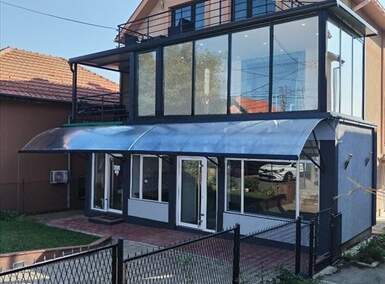 Poslovni prostor / Lokal, Beograd - Sremčica | Izdavanje · 55m² · 950€