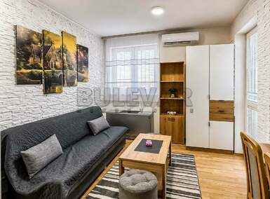 Jednoiposoban stan, Niš - Bubanj | Izdavanje · 31m² · 250€