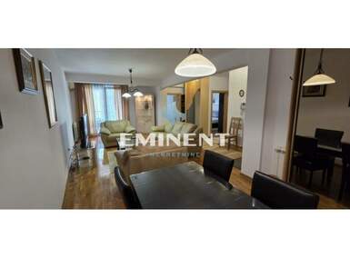 Trosoban stan, Beograd - Hram Svetog Save | Izdavanje · 86m² · 1.200€