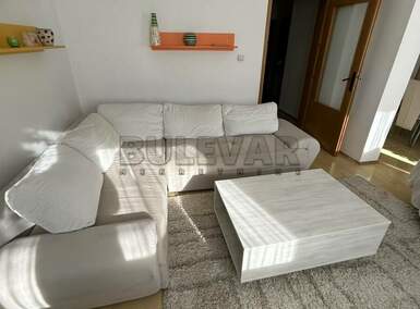 Dvoiposoban stan, Niš - Donja Vrežina | Izdavanje · 72m² · 350€
