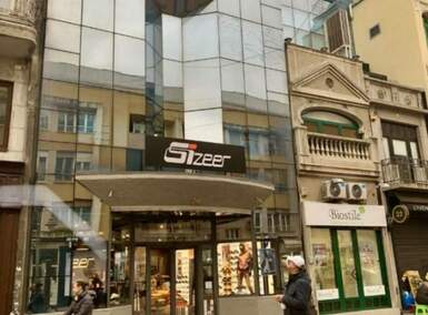 Stan, Niš - Centar | Izdavanje · 217m² · 6.000€