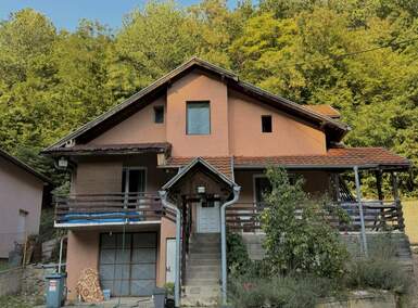 Kuća, Brus - Tršanovci | Prodaja · 215m² · 78.900€