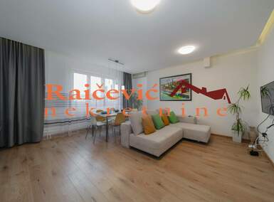 Poslovni prostor / Lokal, Beograd - Centar | Prodaja · 191m² · 955.000€