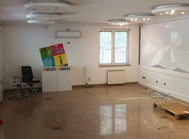 Poslovni prostor / Lokal, Beograd - FON | Izdavanje · 103m² · 1.200€