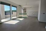 Trosoban stan, Jagodina | Prodaja · 76m² · 143.000€