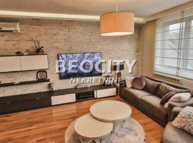 Trosoban stan, Beograd - Vračar (centar) | Izdavanje · 86m² · 1.200€
