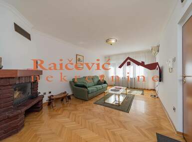 Dvosoban stan, Beograd - Autokomanda | Izdavanje · 60m² · 600€