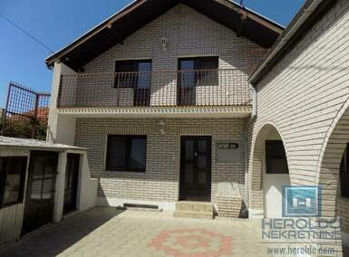 Kuća, Ćuprija | Prodaja · 350m² · 107.000€