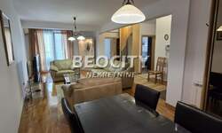 Trosoban stan, Beograd - Vračar (centar) | Izdavanje · 86m² · 1.200€