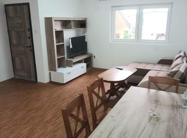 Stan, Stara Pazova - partizanska | Izdavanje · 60m² · 350€