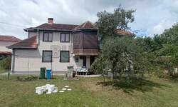 Kuća, Kragujevac - Šumarice | Prodaja · 220m² · 180.000€